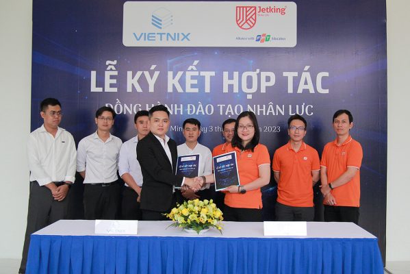FPT Jetking thành công ký kết hợp tác cùng Vietnix
