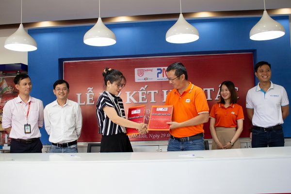 FPT Jetking ký kết hợp tác cùng Phương Nam Company