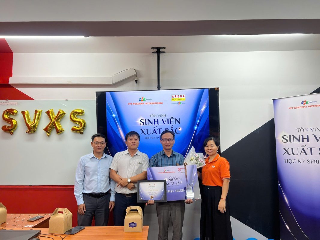 Nguyễn Nhật Trường - sinh viên xuất sắc học kỳ Spring 2025