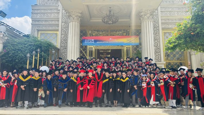 Nhiều bạn trẻ, sinh viên, người đi làm, "rẽ lối" ngành công nghệ và trở thành tân khoa tại FPT Jetking