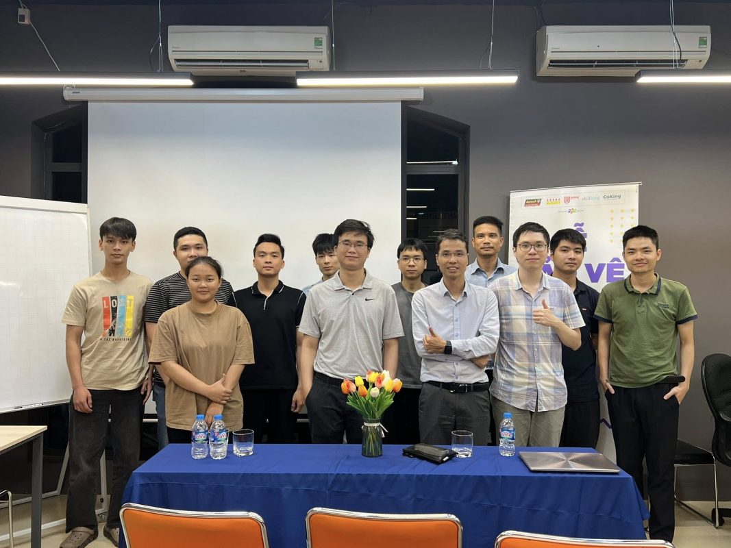 Sinh viên FPT Jetking trình làng đồ án môn FPGA & Digital design