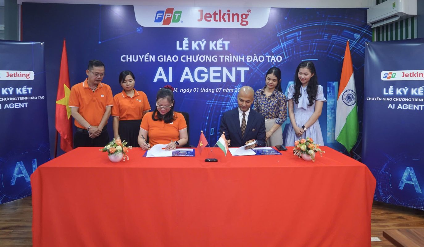 Khép lại buổi lễ ký kết với niềm tin vào chặng đường hợp tác thành công