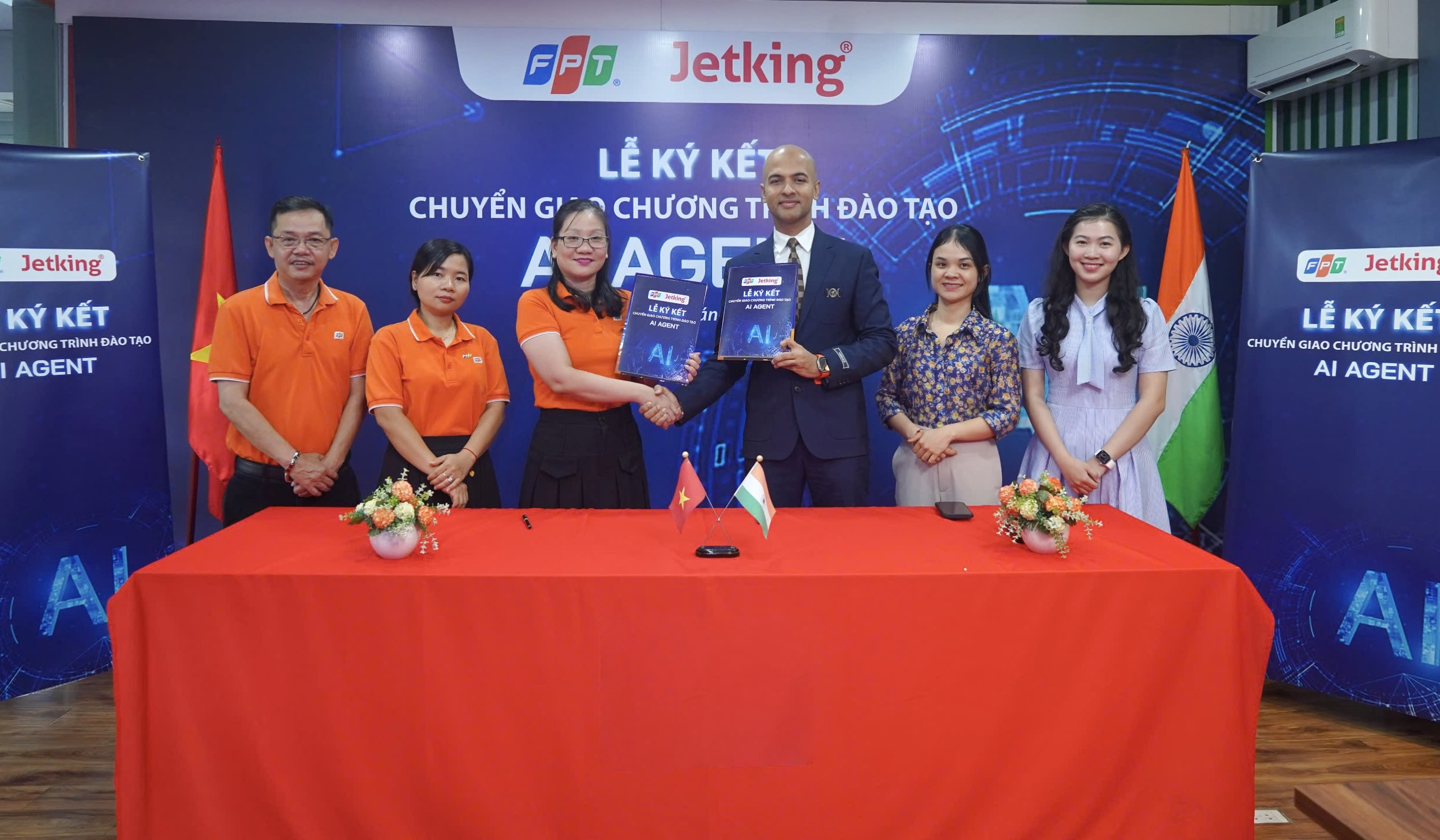 FPT và Jetking Ấn Độ ký kết hợp tác chuyển giao chương trình đào tạo AI Agent tại Việt Nam