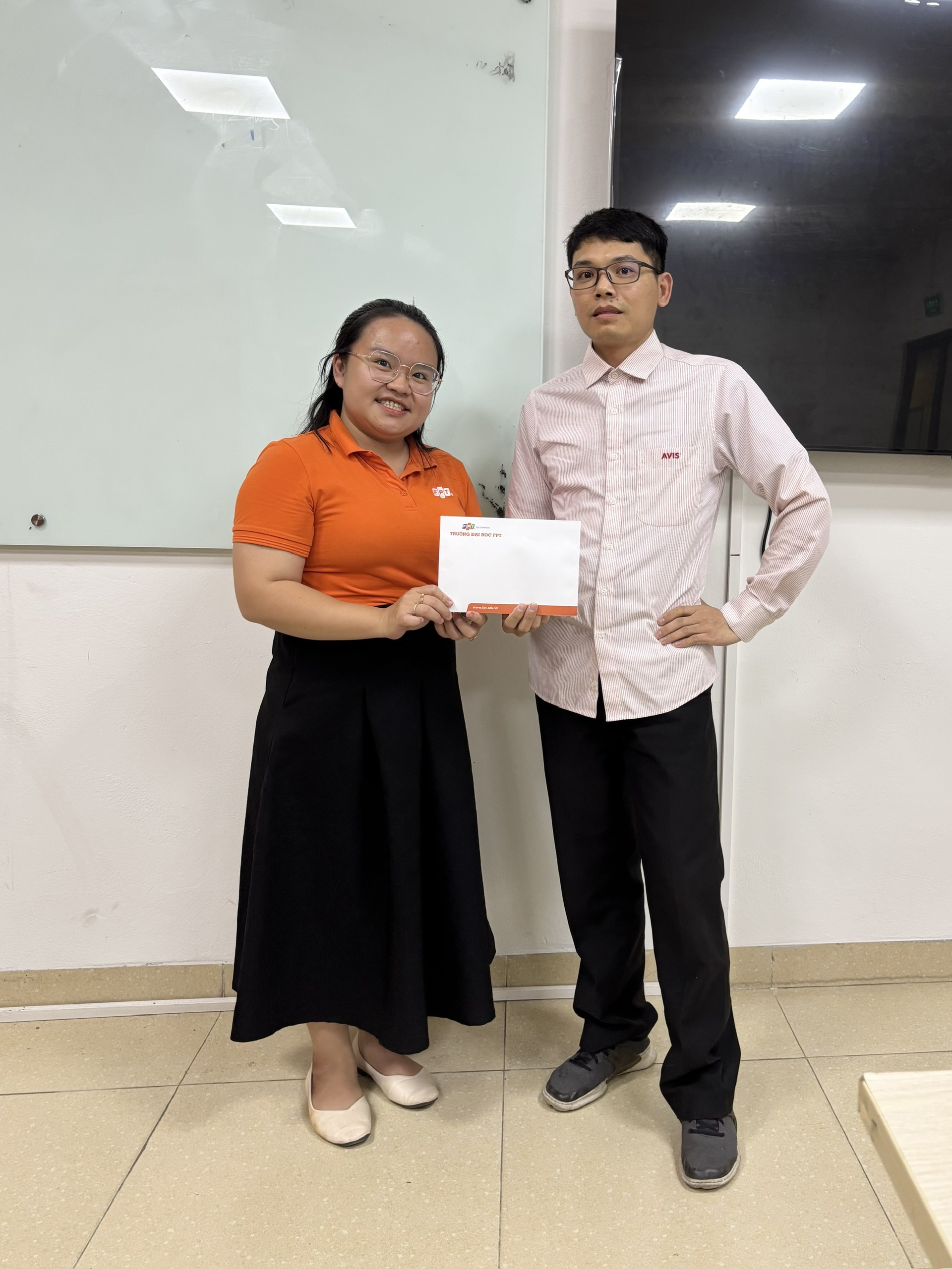 Nguyễn Văn Quảng – Hành trình học tập online bền bỉ với 124 khóa học và hơn 11.000 video