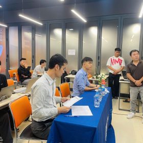 Hành trình sáng tạo của sinh viên FPT Jetking: Bước khởi đầu đầy cảm hứng của lớp C2505E