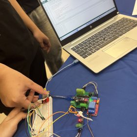 Dự án “Hệ thống giám sát và rò rỉ điện trong gia đình”: Giải pháp đảm bảo an toàn điện năng trong cuộc sống hiện đại