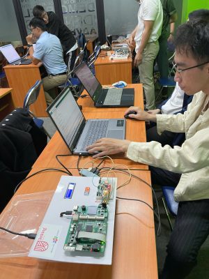 Verilog – Máy phát số ngẫu nhiên: Đồ án tiêu biểu từ sinh viên FPT Jetking