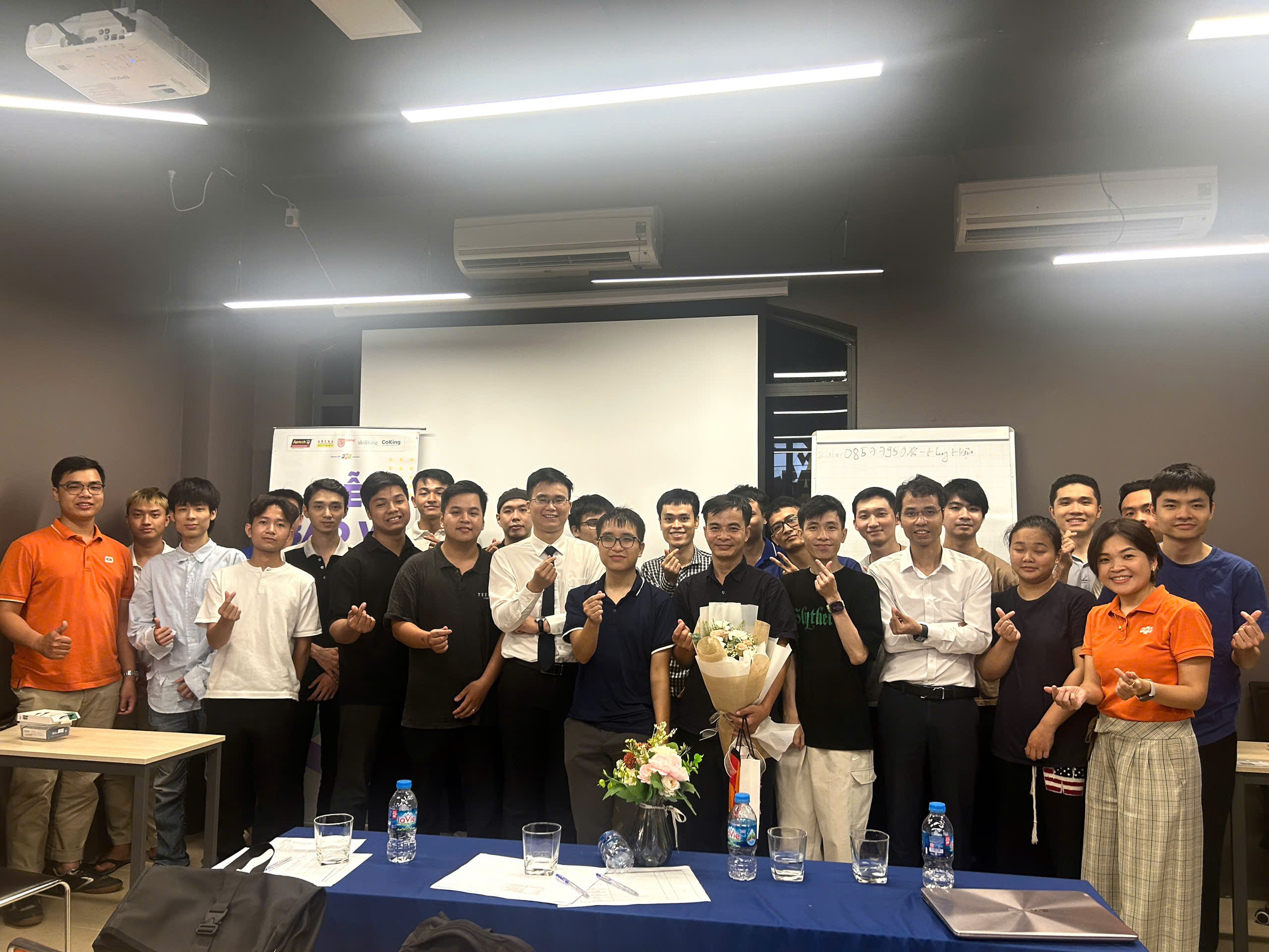 Hành trình chinh phục “trái tim” chip
