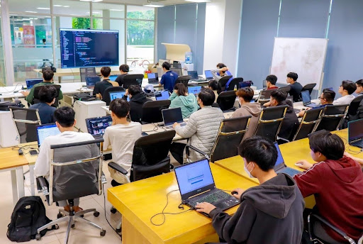 Cơ hội nghề nghiệp cho thế hệ trẻ năm 2026