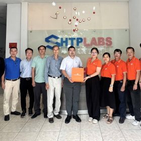 FPT Jetking tham quan phòng sạch vi mạch bán dẫn, kết nối đào tạo với thực tiễn